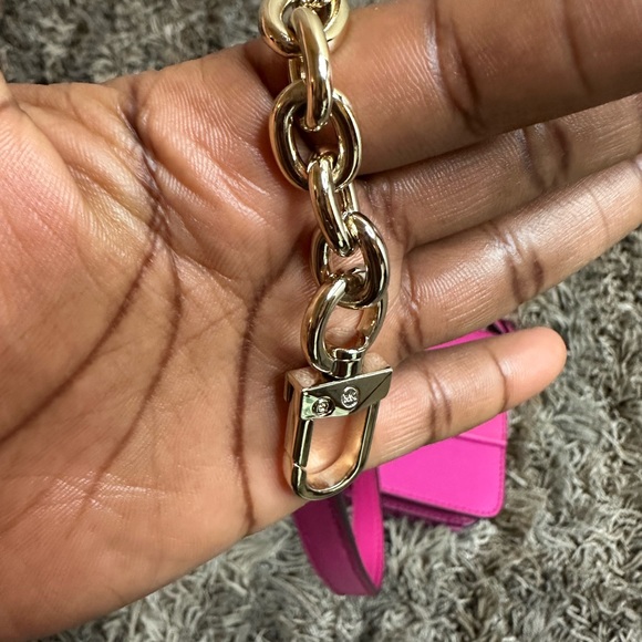 Michael Kors Ladies Medium Greenwich Saffiano Leather Bag In Wild Berry - Picture 5 of 7